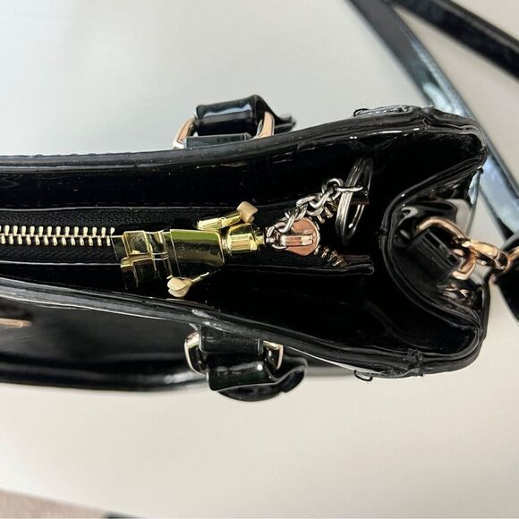ORLI Collection Black Patent Leather Medium Shoulder/ Handbag - Picture 9 of 11